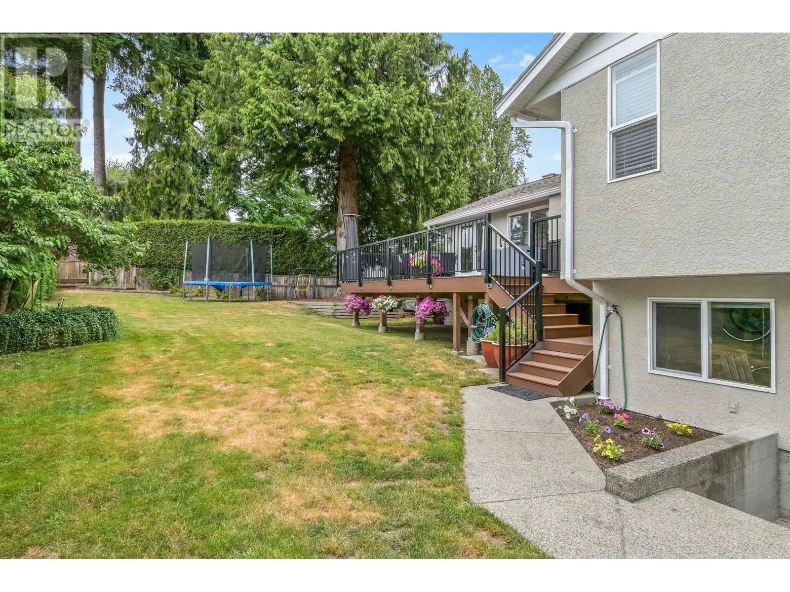 1850 SINCLAIR PLACE