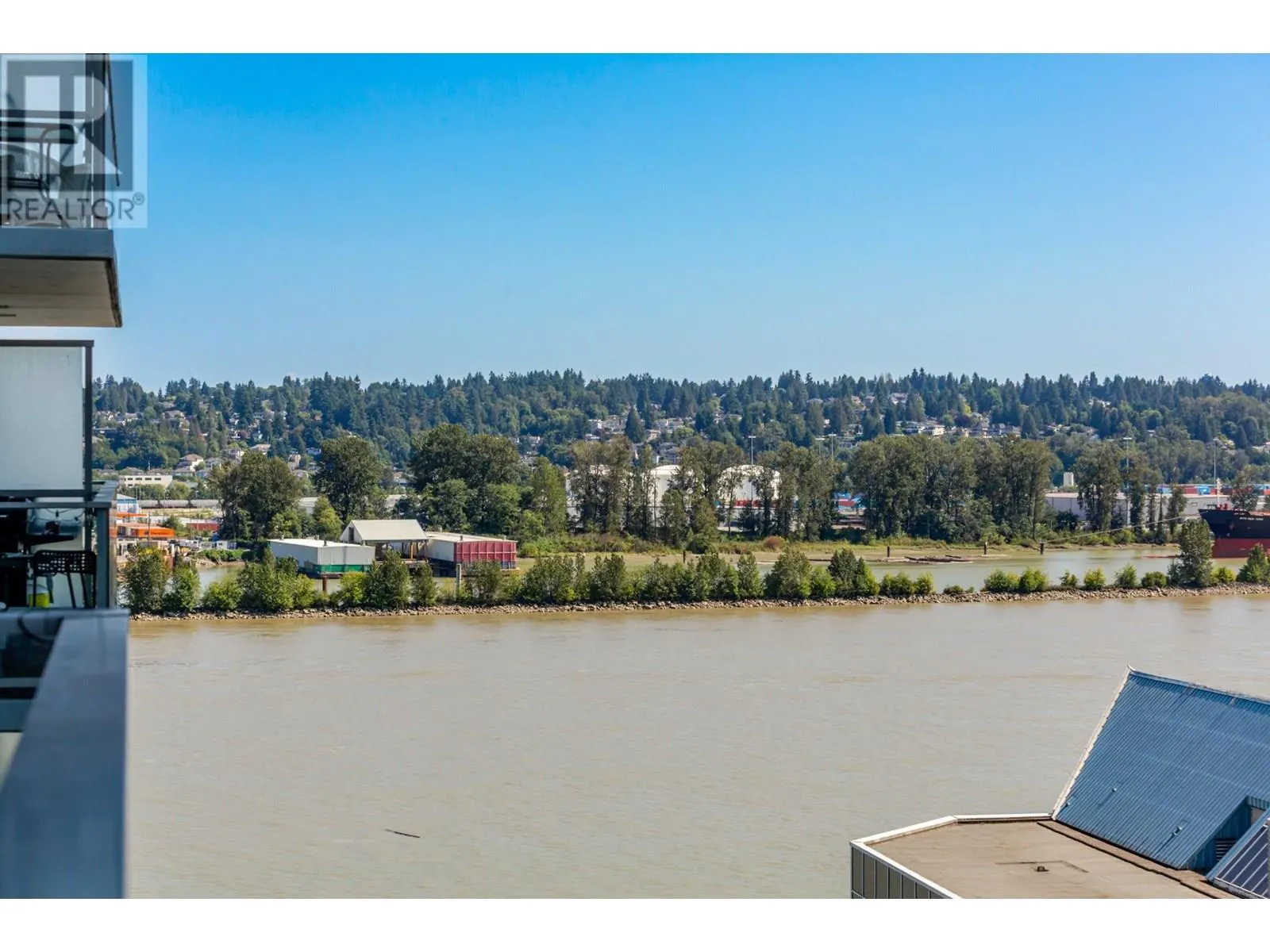 1108 908 QUAYSIDE DRIVE