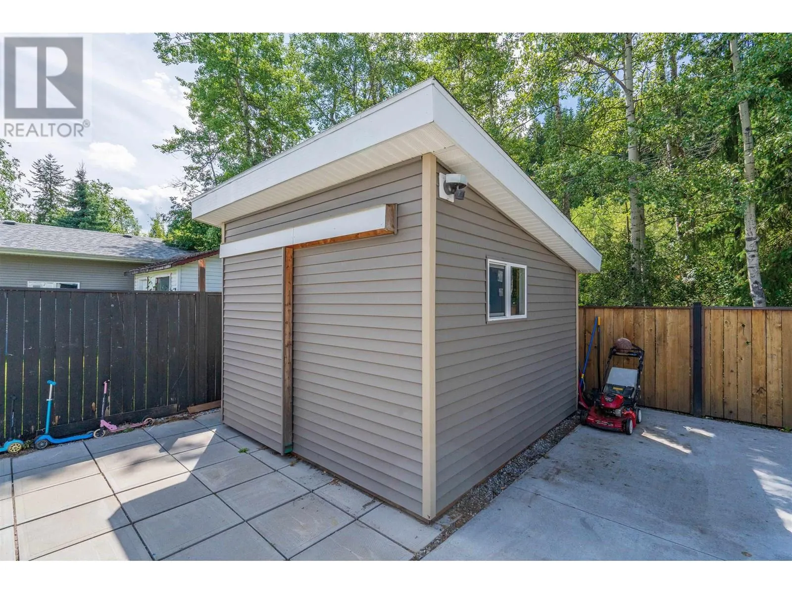 165 VAN SOMER STREET