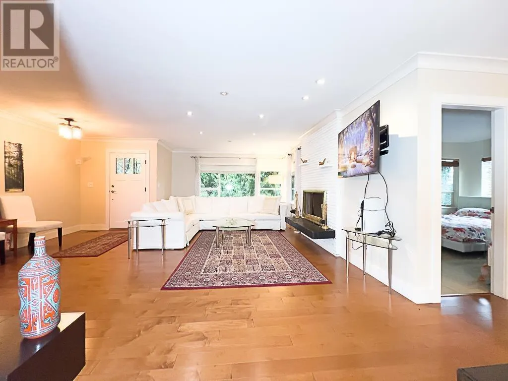 3129 PRINCESS AVENUE