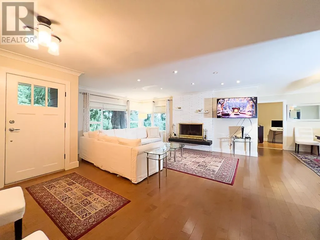 3129 PRINCESS AVENUE