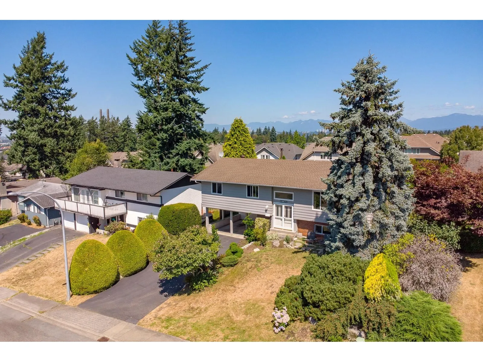 10631 HERMOSA DRIVE