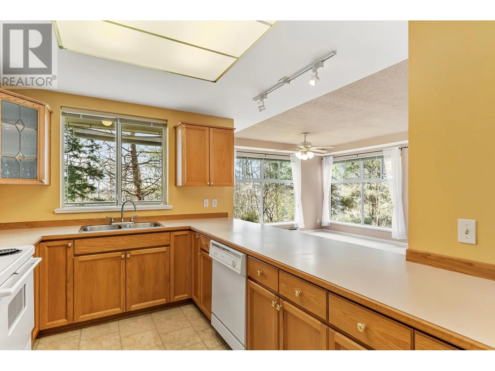 205 11609 227 STREET