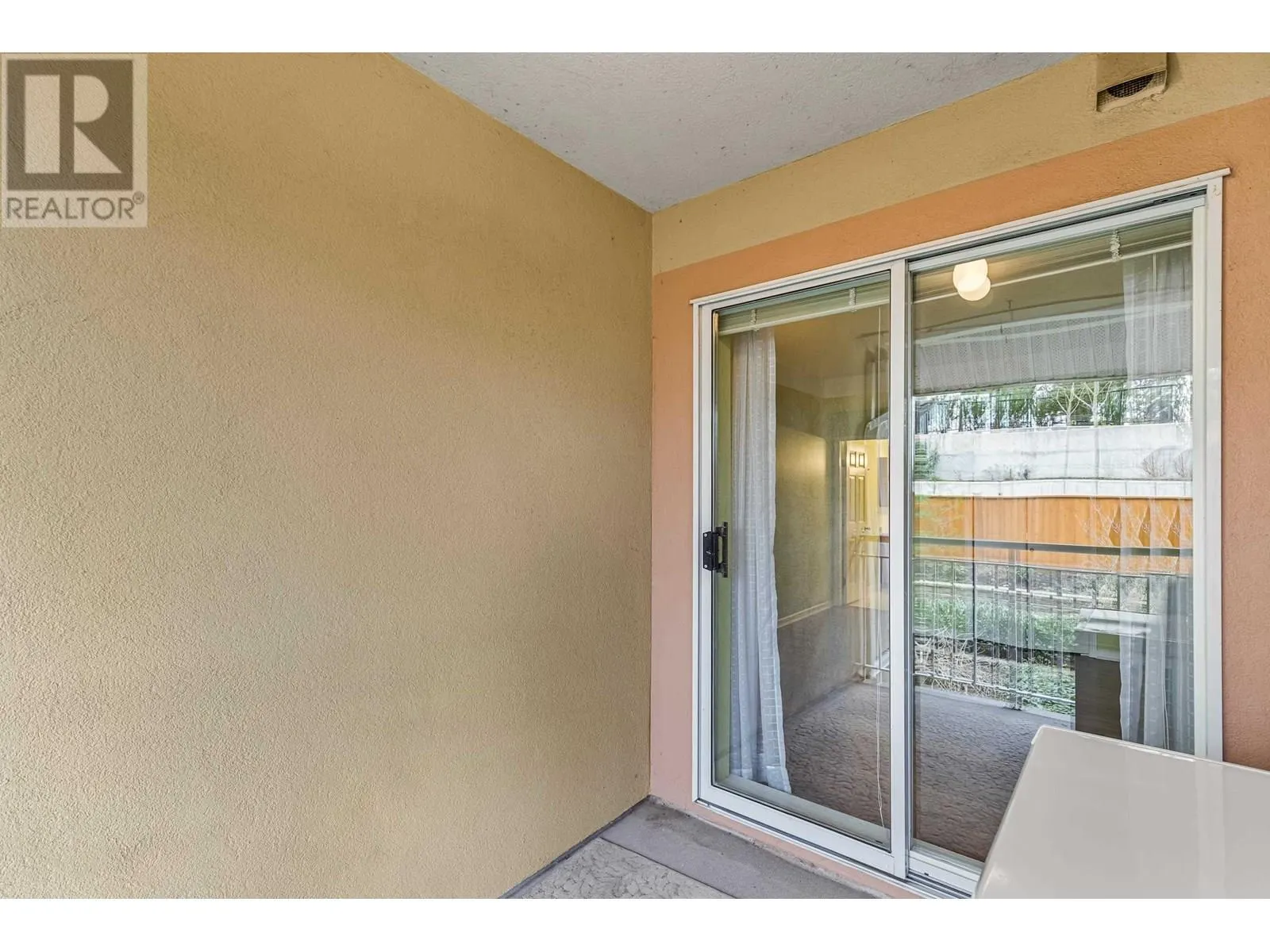205 11609 227 STREET