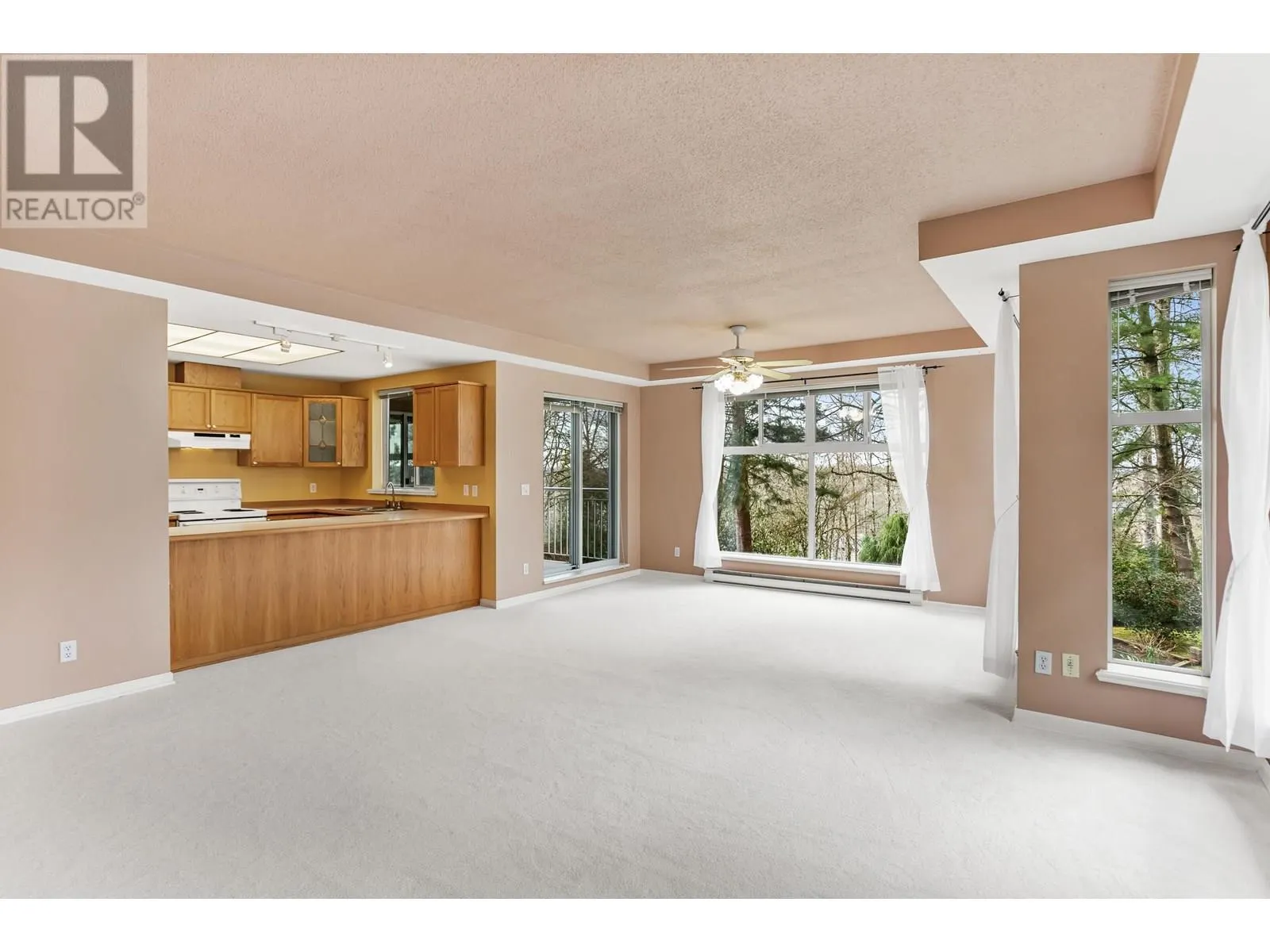 205 11609 227 STREET