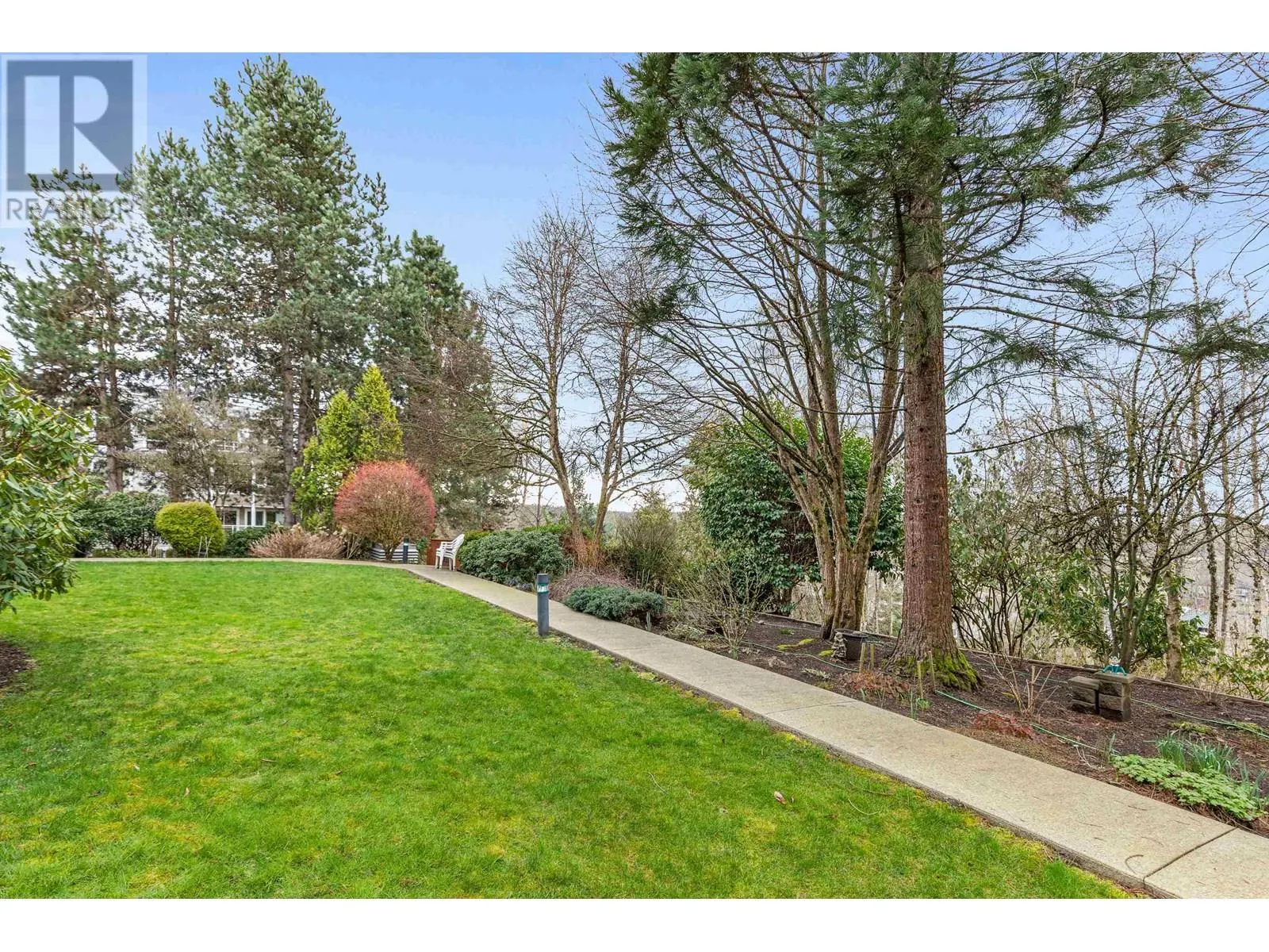 205 11609 227 STREET