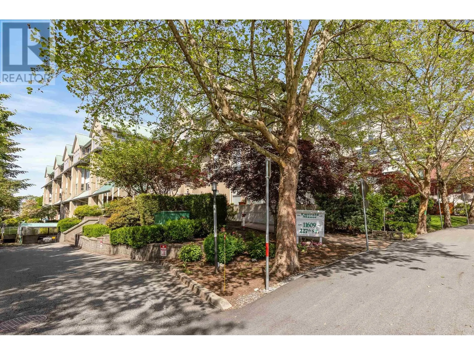 205 11609 227 STREET