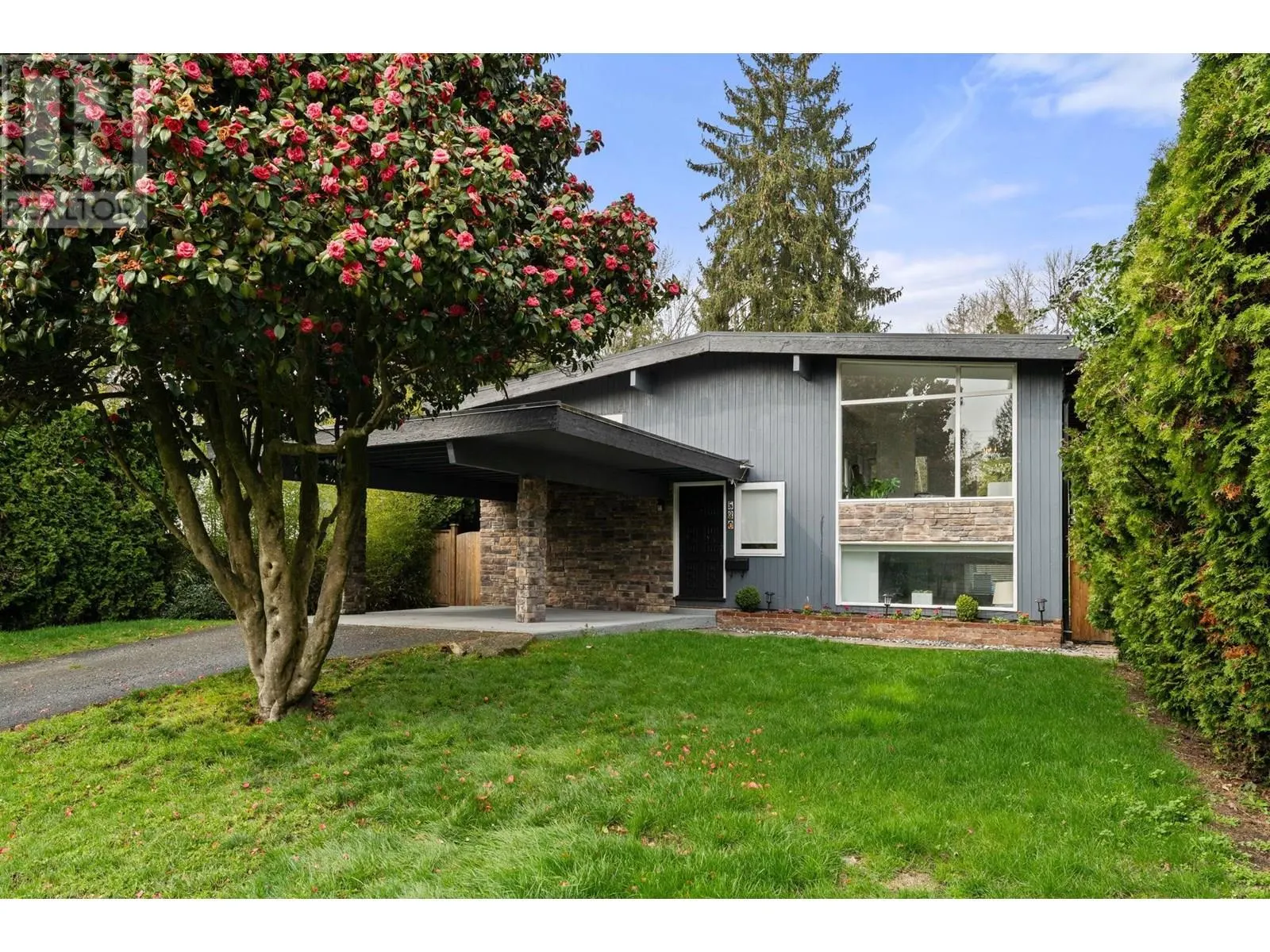 530 W 14TH STREET