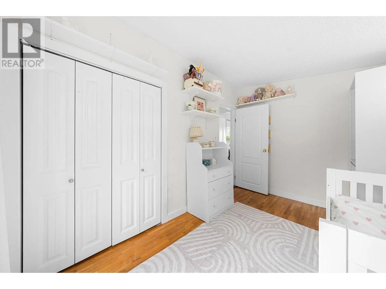 530 W 14TH STREET