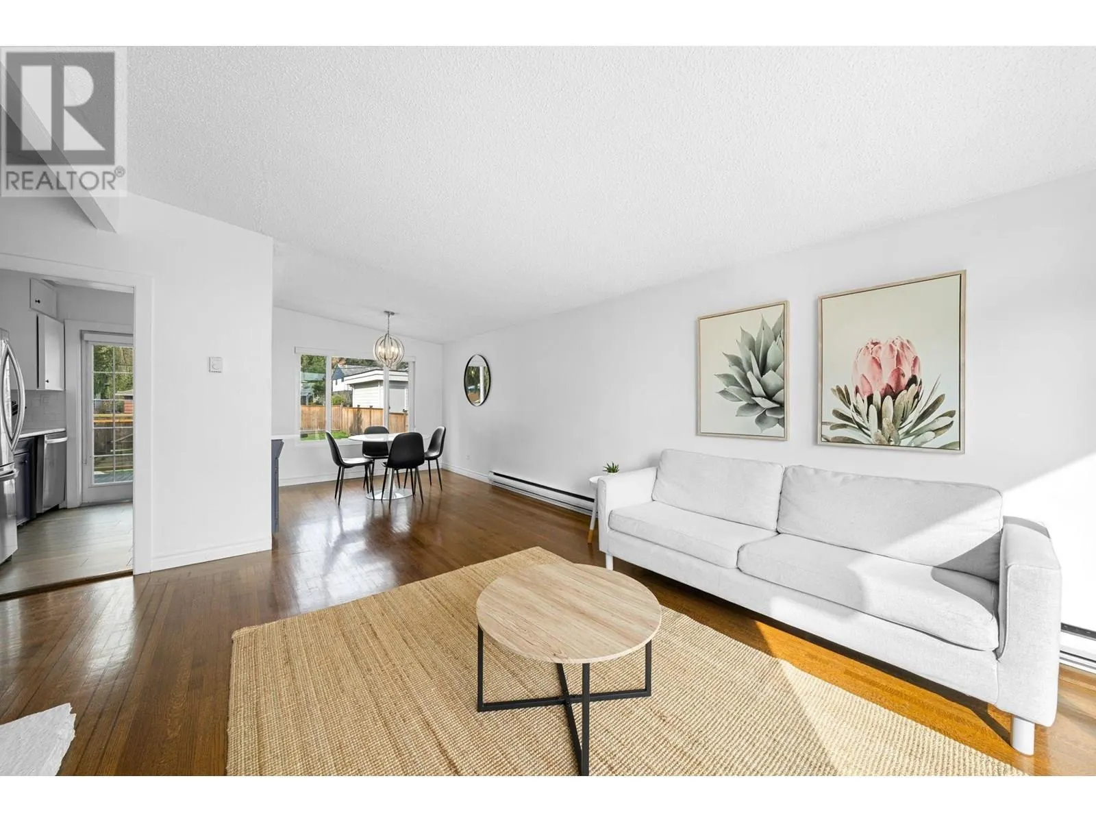 530 W 14TH STREET