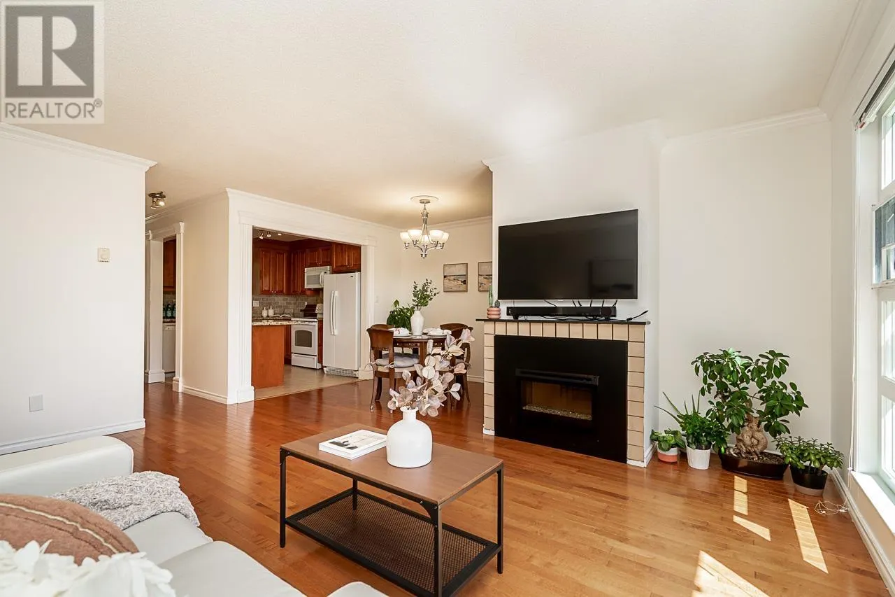 34 900 W 17TH STREET
