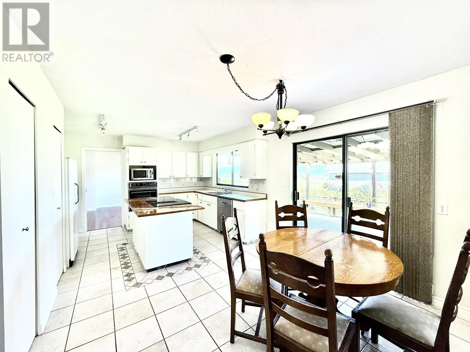 12459 MEADOW BROOK PLACE