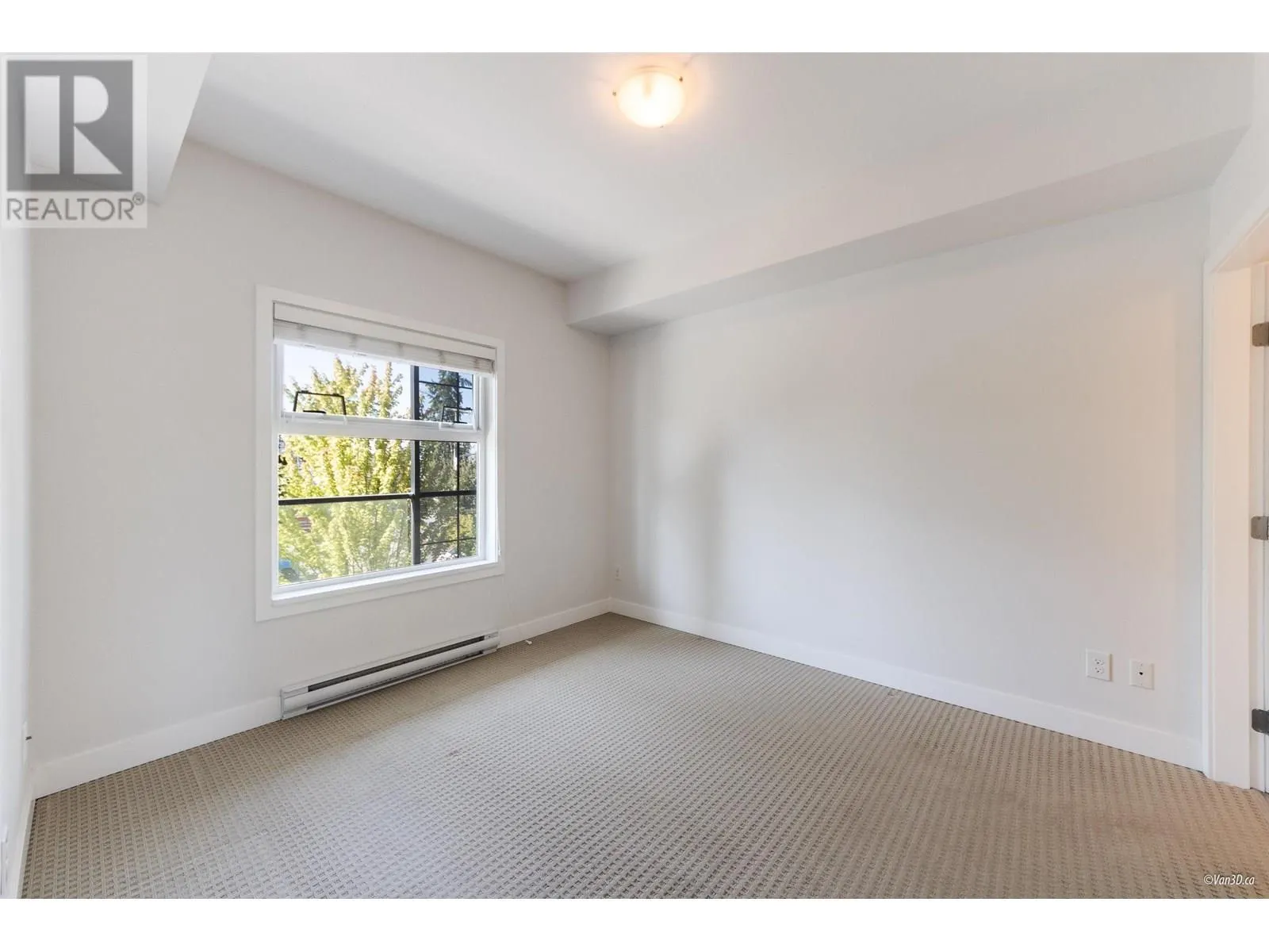 304 12070 227 STREET