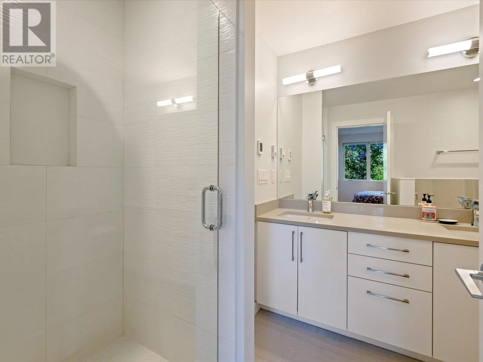 105 41328 SKYRIDGE PLACE
