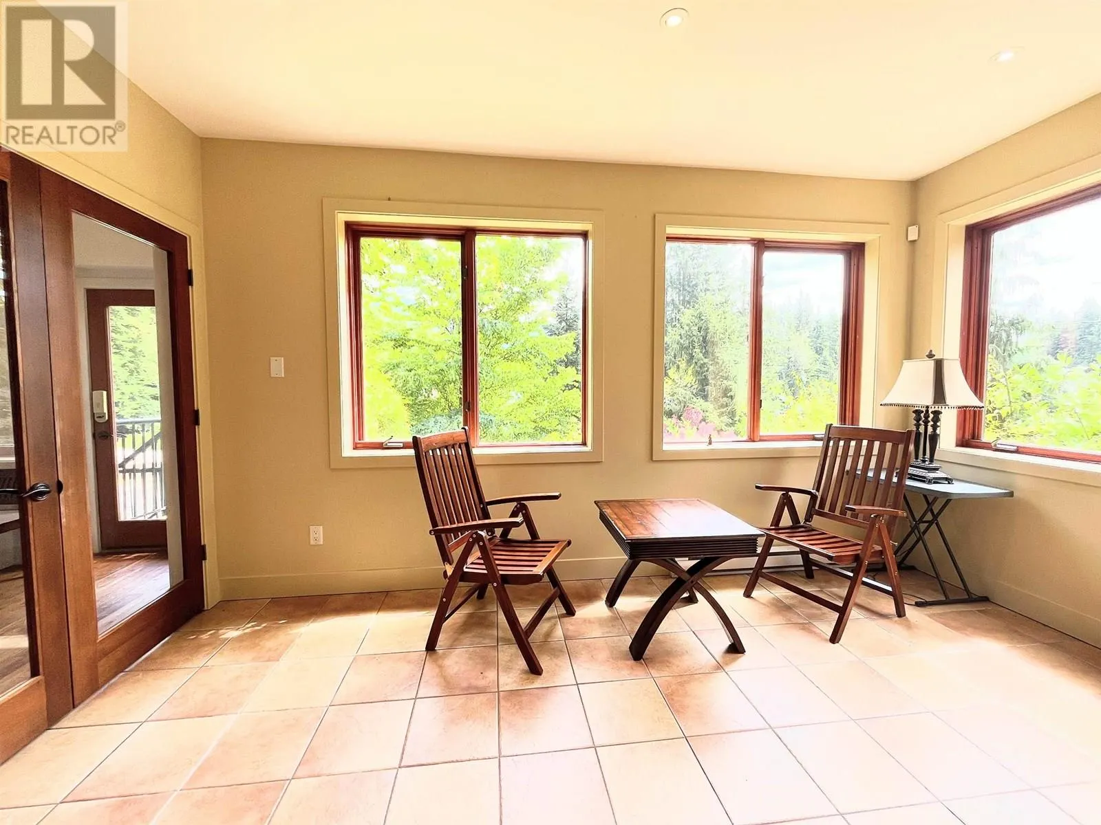 2923 FERN DRIVE
