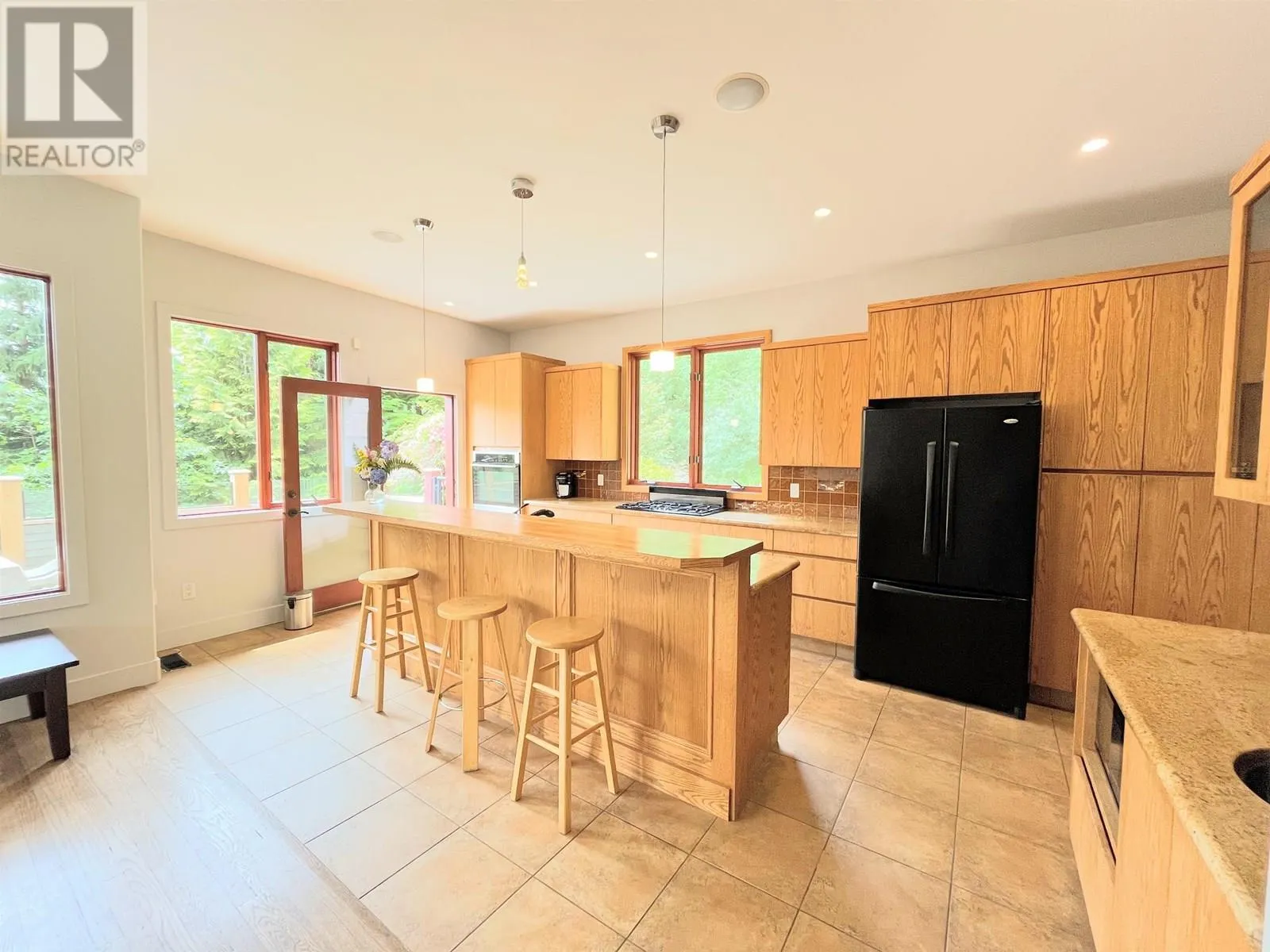 2923 FERN DRIVE