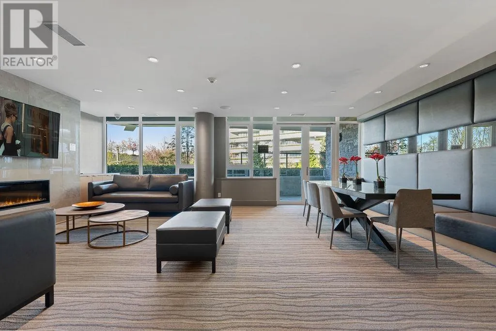 101 768 ARTHUR ERICKSON PLACE