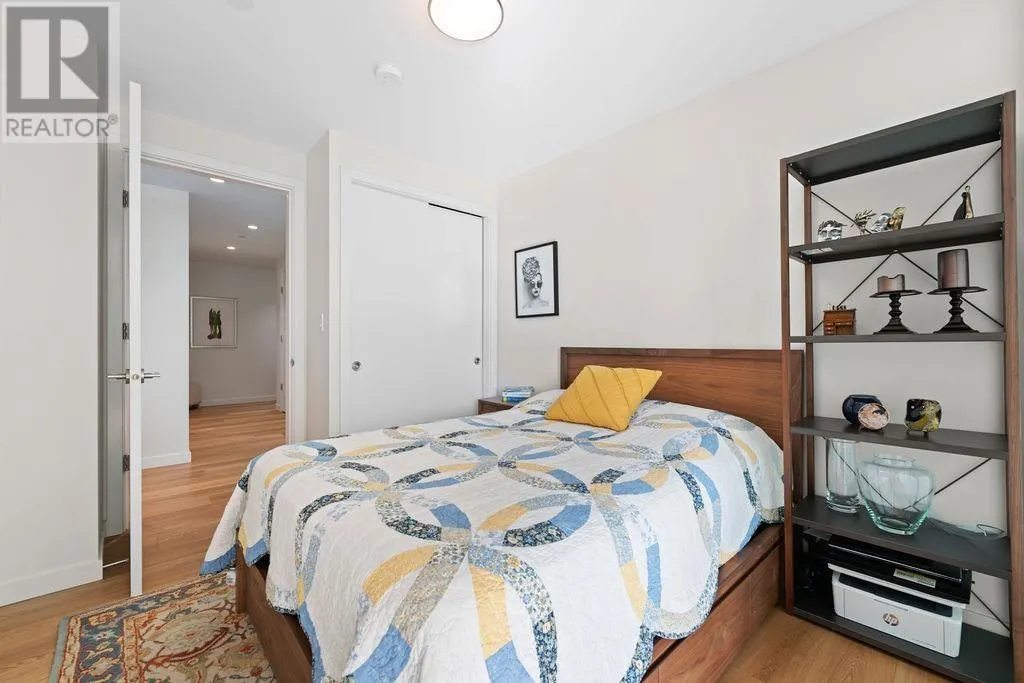 101 768 ARTHUR ERICKSON PLACE