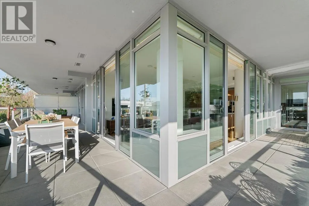 101 768 ARTHUR ERICKSON PLACE