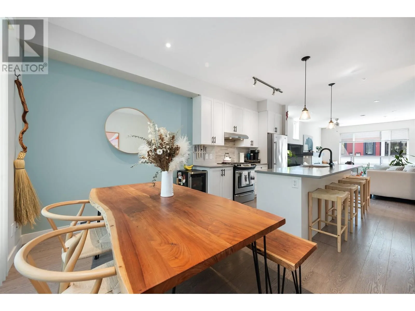 1229 BRANDYWINE DRIVE