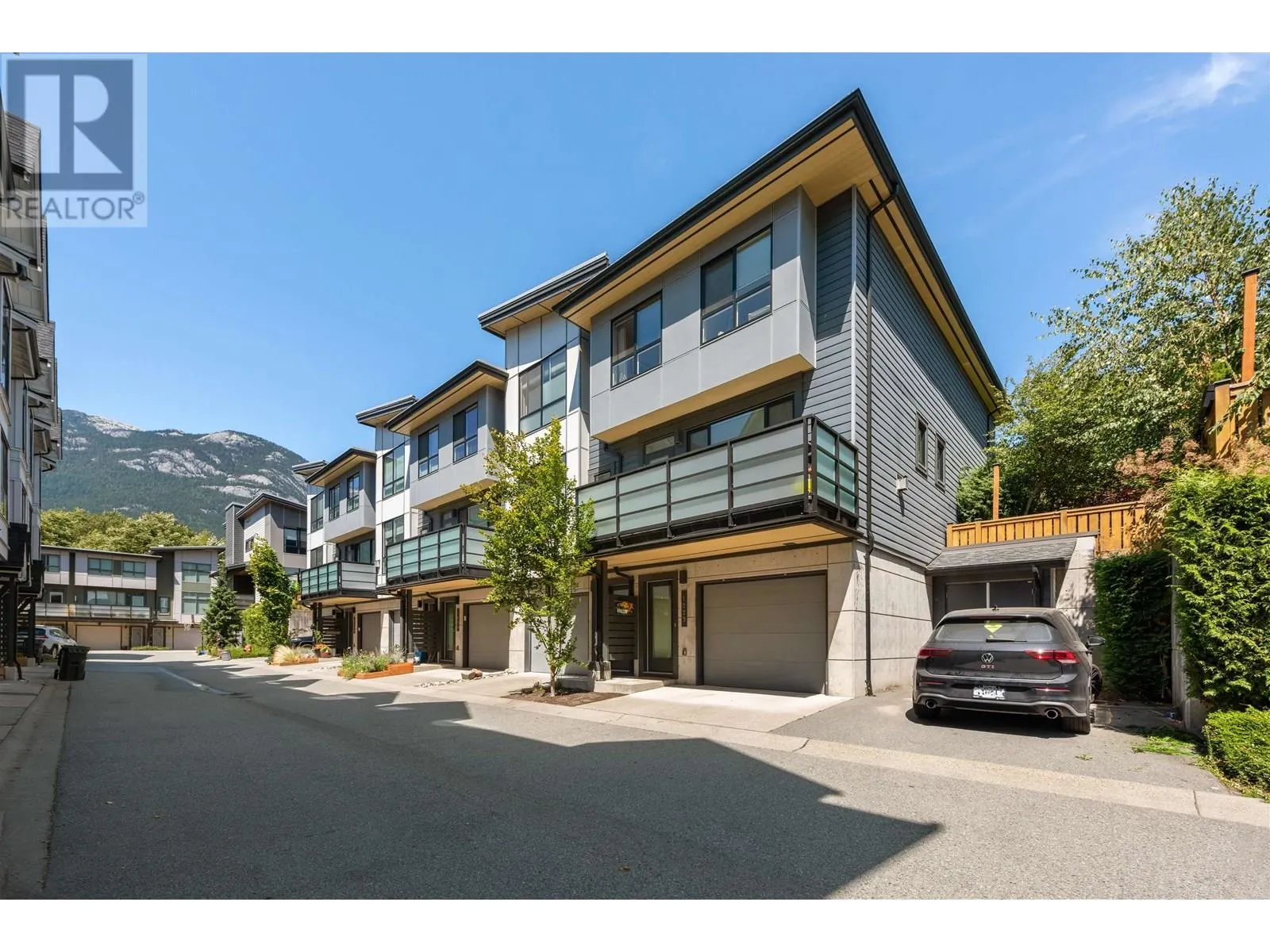 1229 BRANDYWINE DRIVE