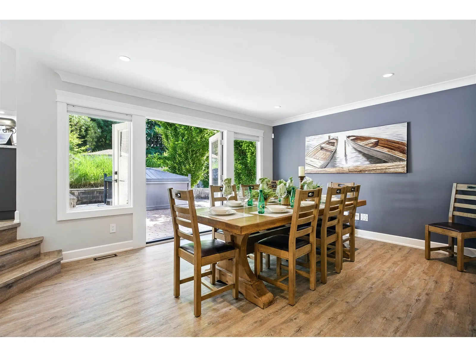 8531 BANNISTER DRIVE