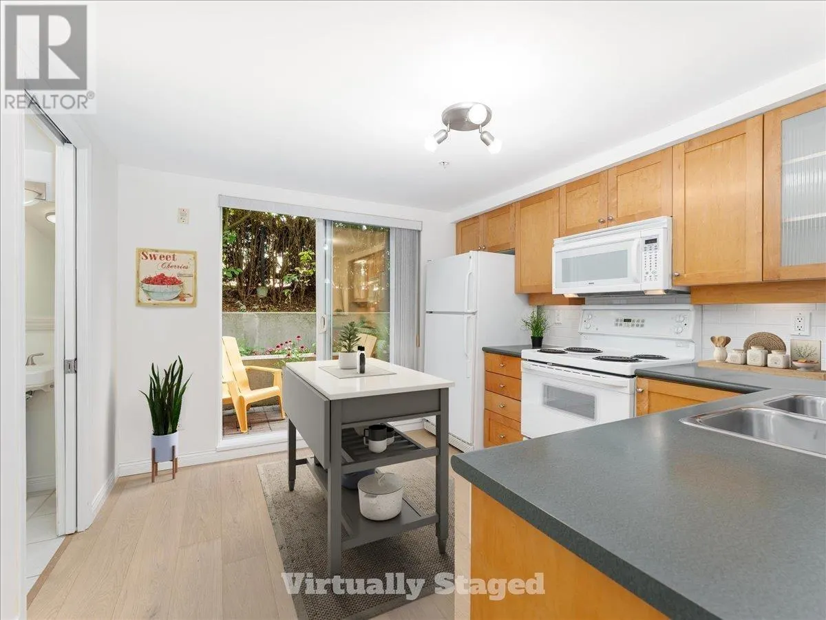 12 288 ST. DAVIDS AVENUE