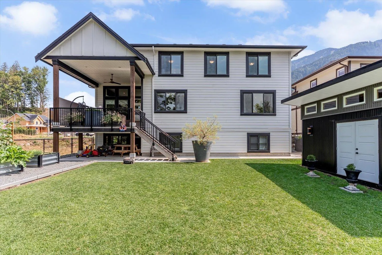 10047 MAGNOLIA PLACE|Rosedale