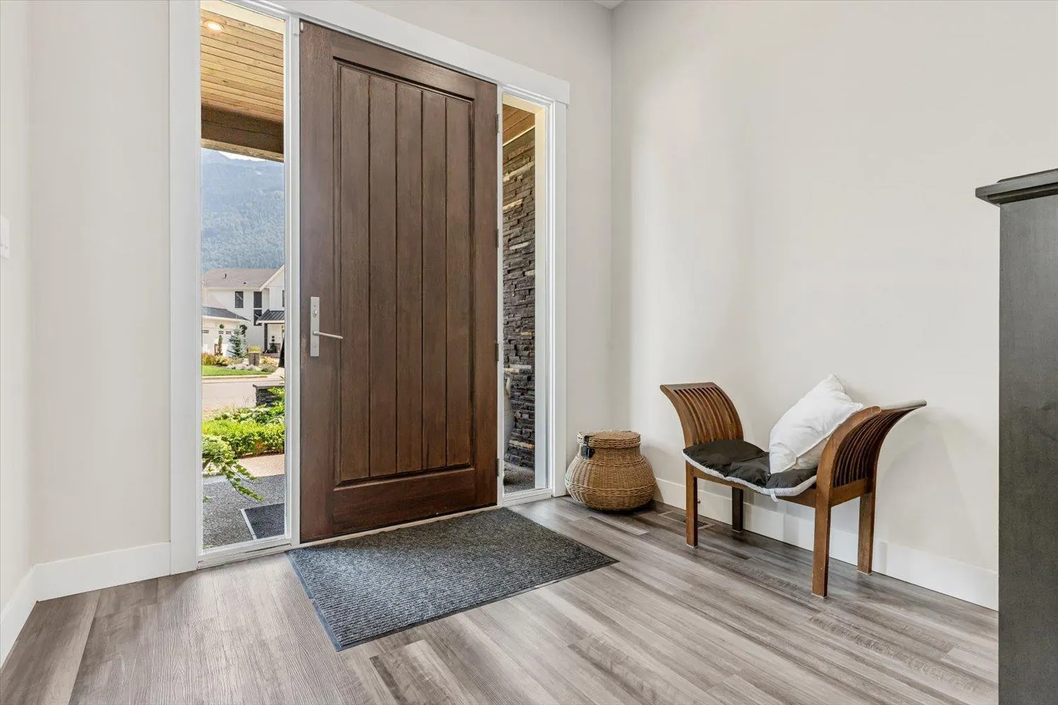 10047 MAGNOLIA PLACE|Rosedale