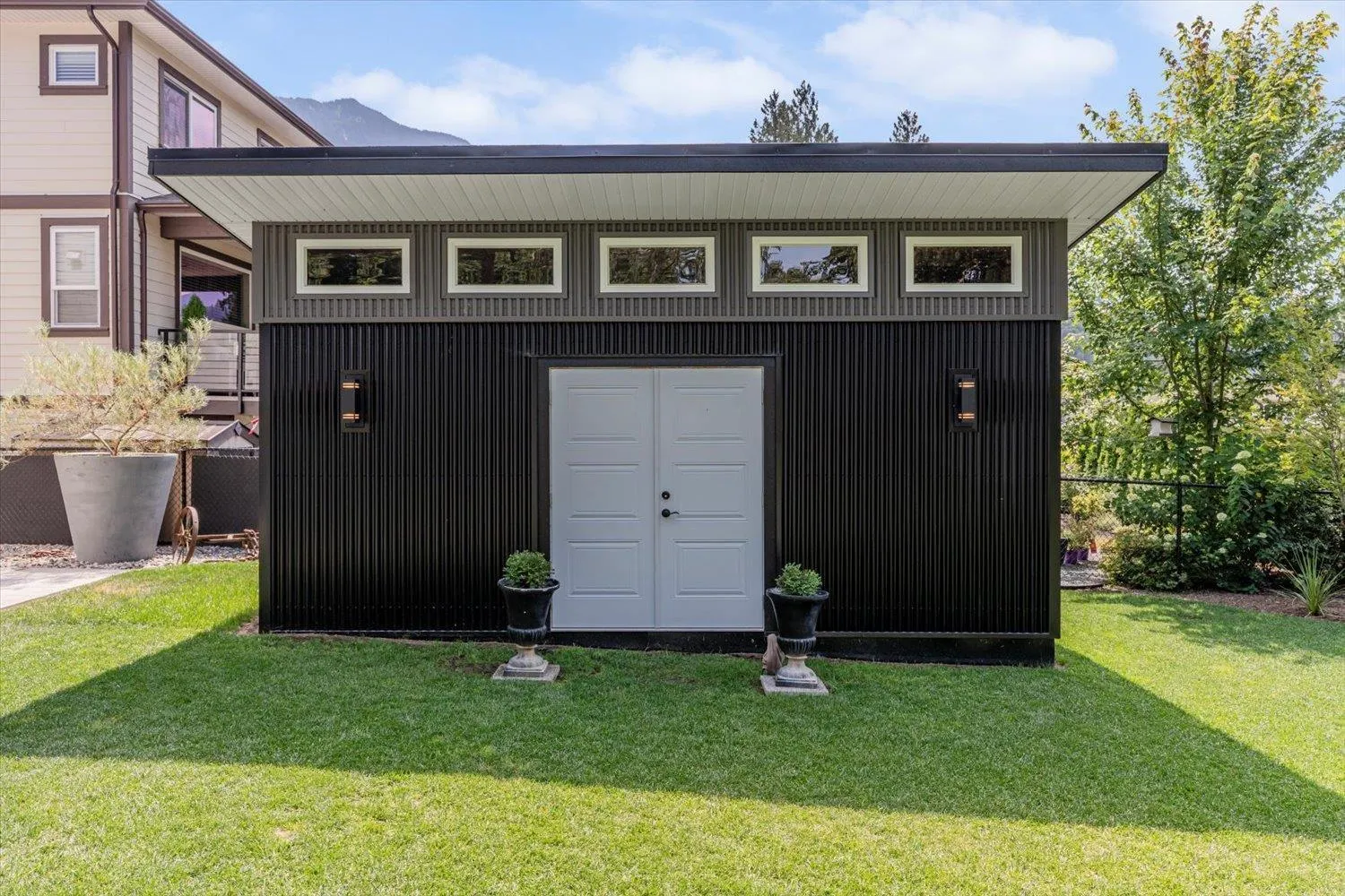 10047 MAGNOLIA PLACE|Rosedale