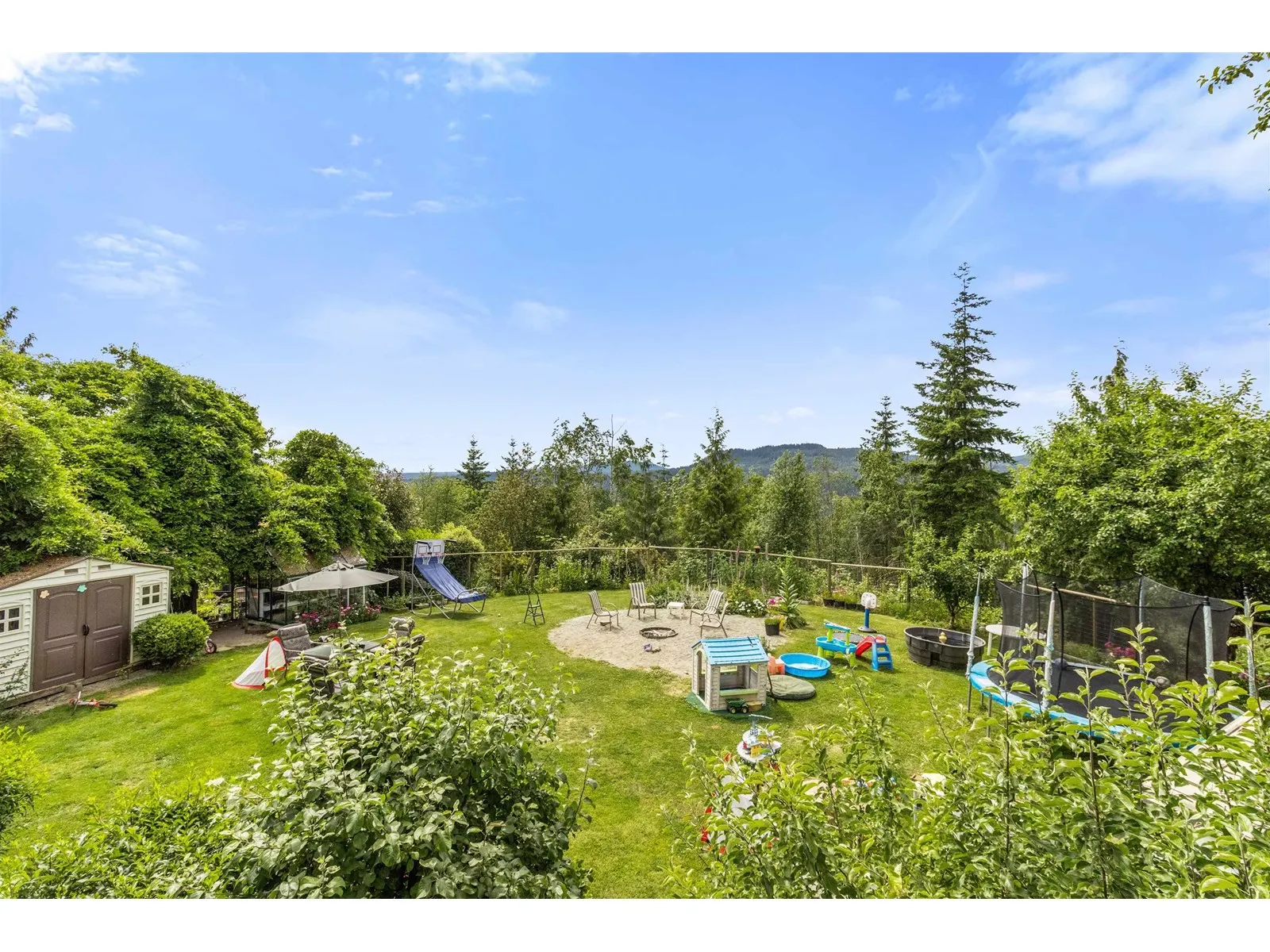 11060 GREENWOOD DRIVE