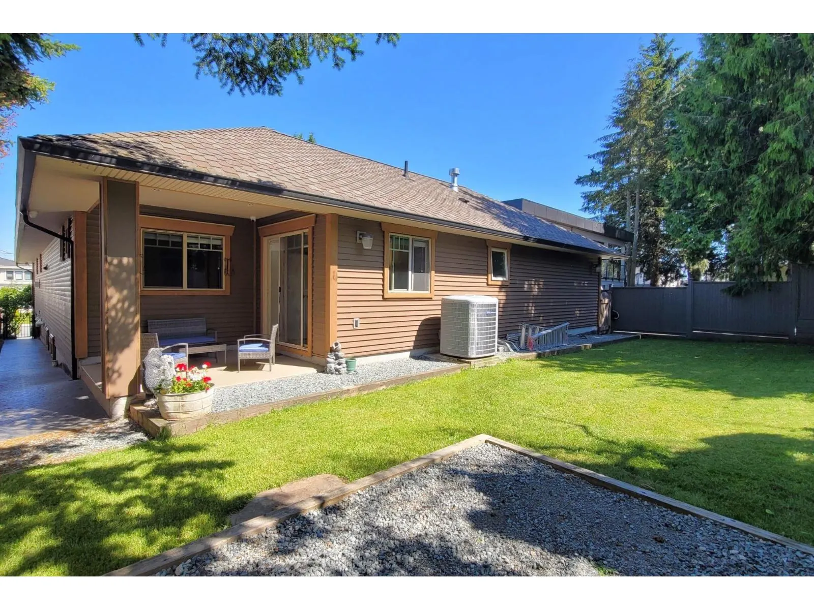 1247 STAYTE ROAD