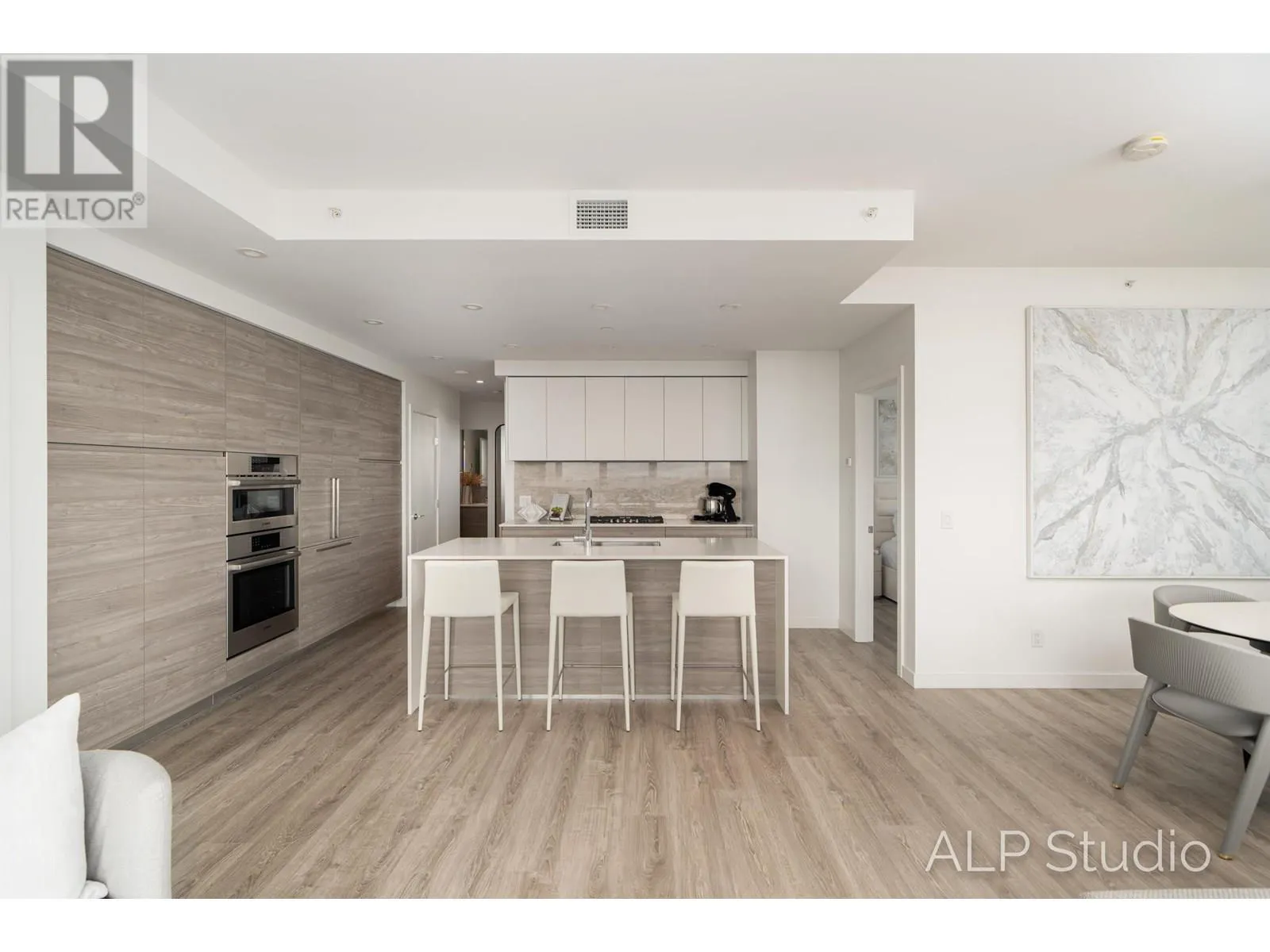 4405 680 QUAYSIDE DRIVE