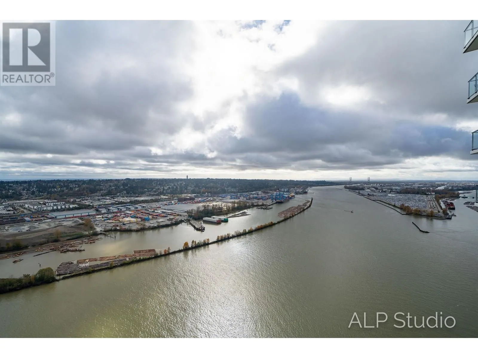 4405 680 QUAYSIDE DRIVE