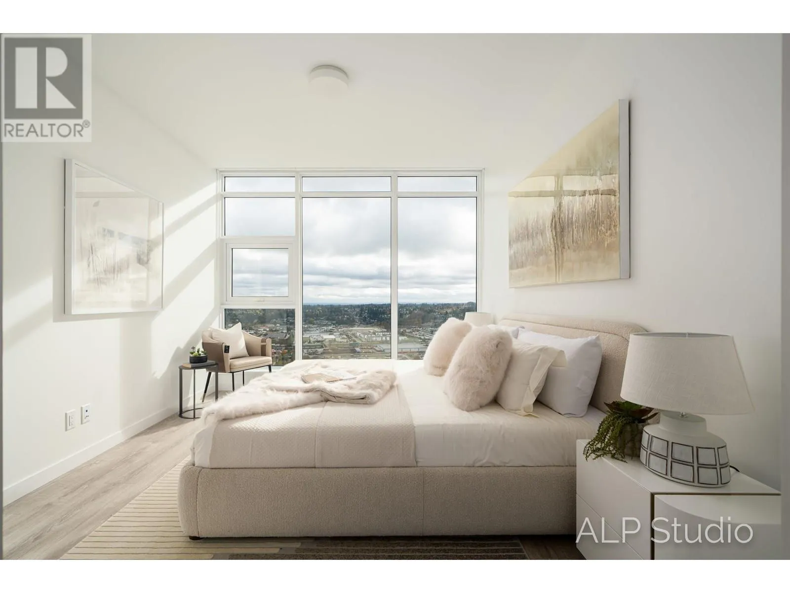 4405 680 QUAYSIDE DRIVE