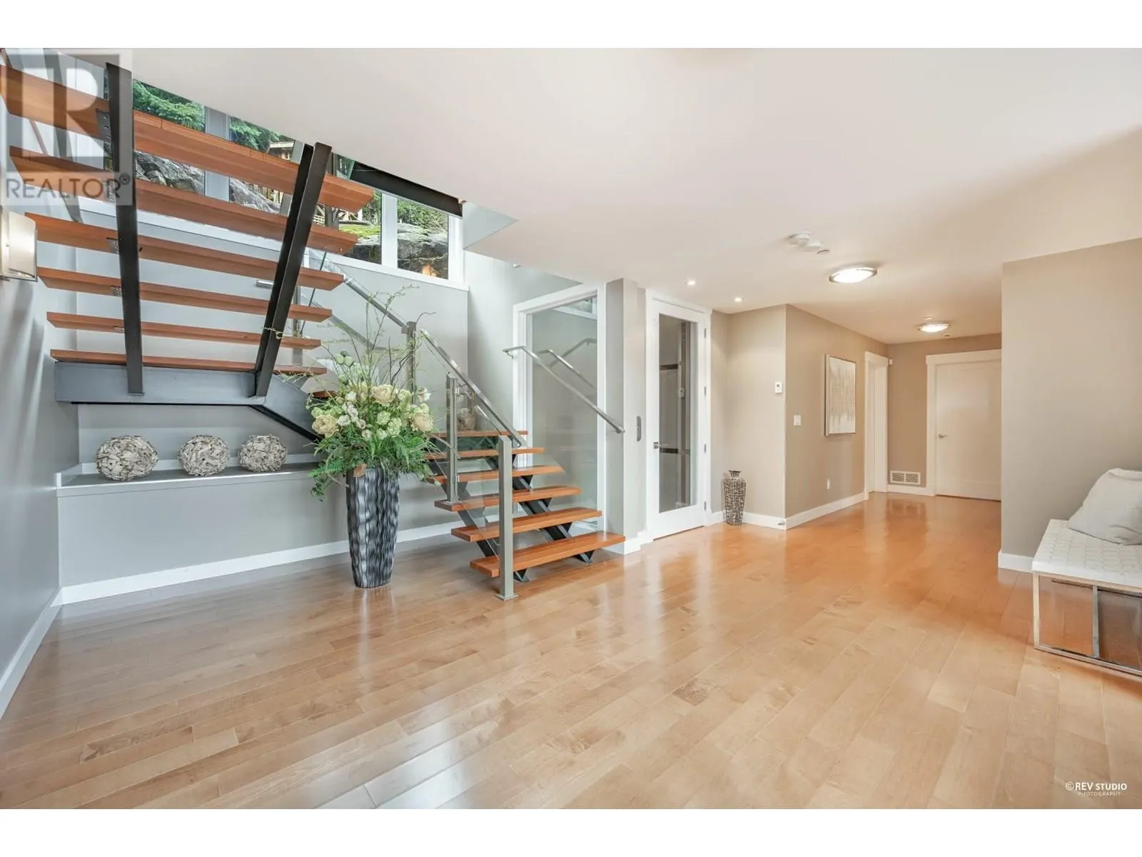 1113 GILSTON ROAD