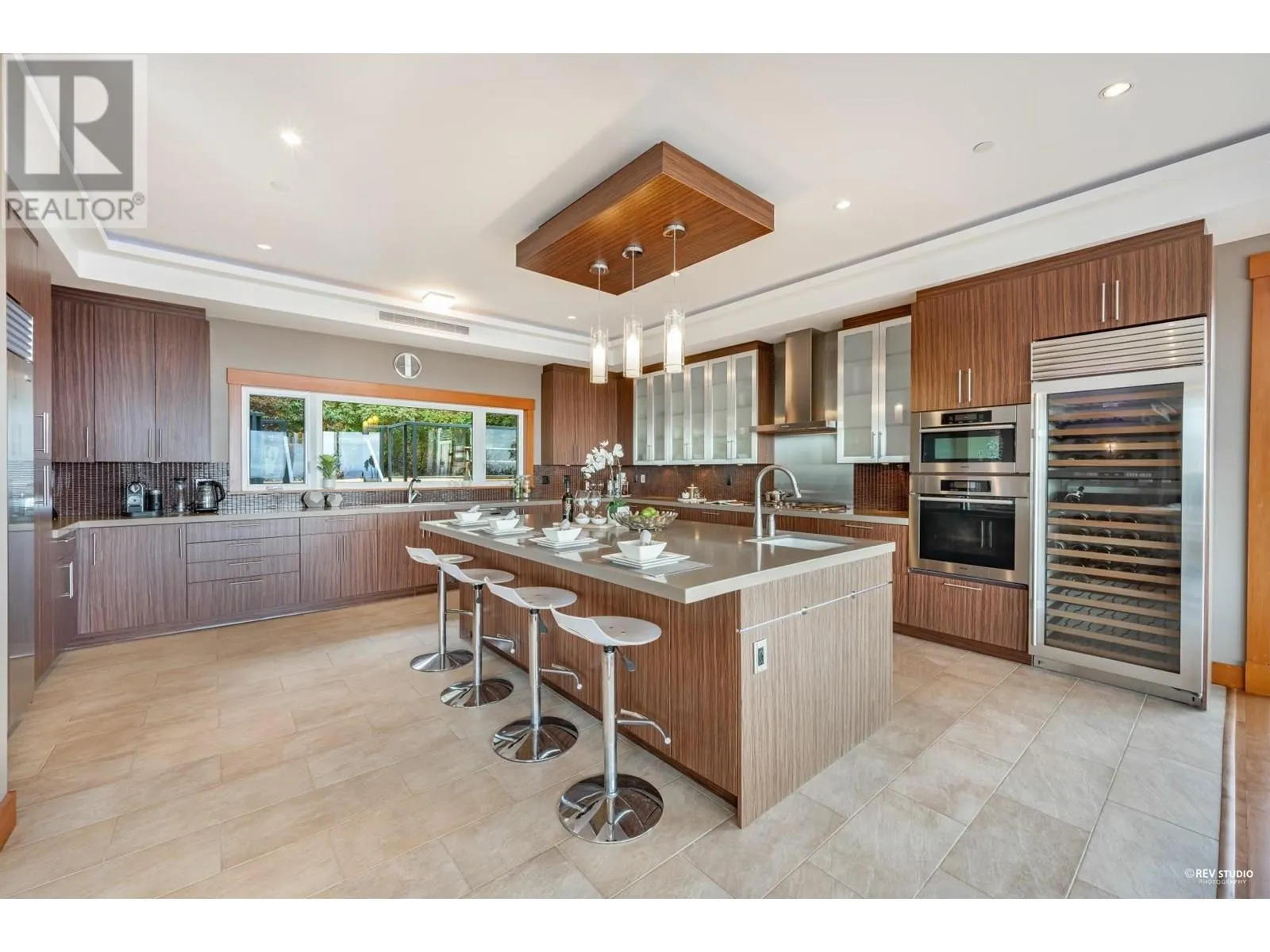 1113 GILSTON ROAD