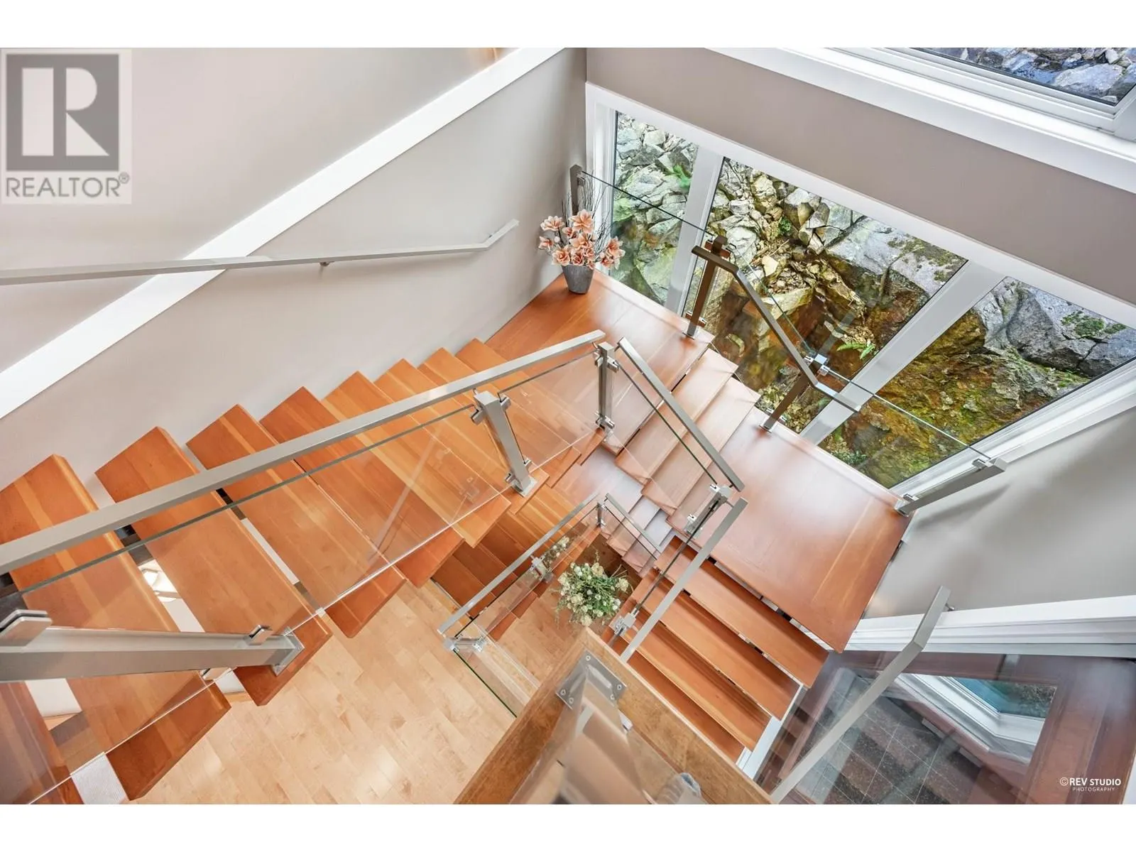 1113 GILSTON ROAD