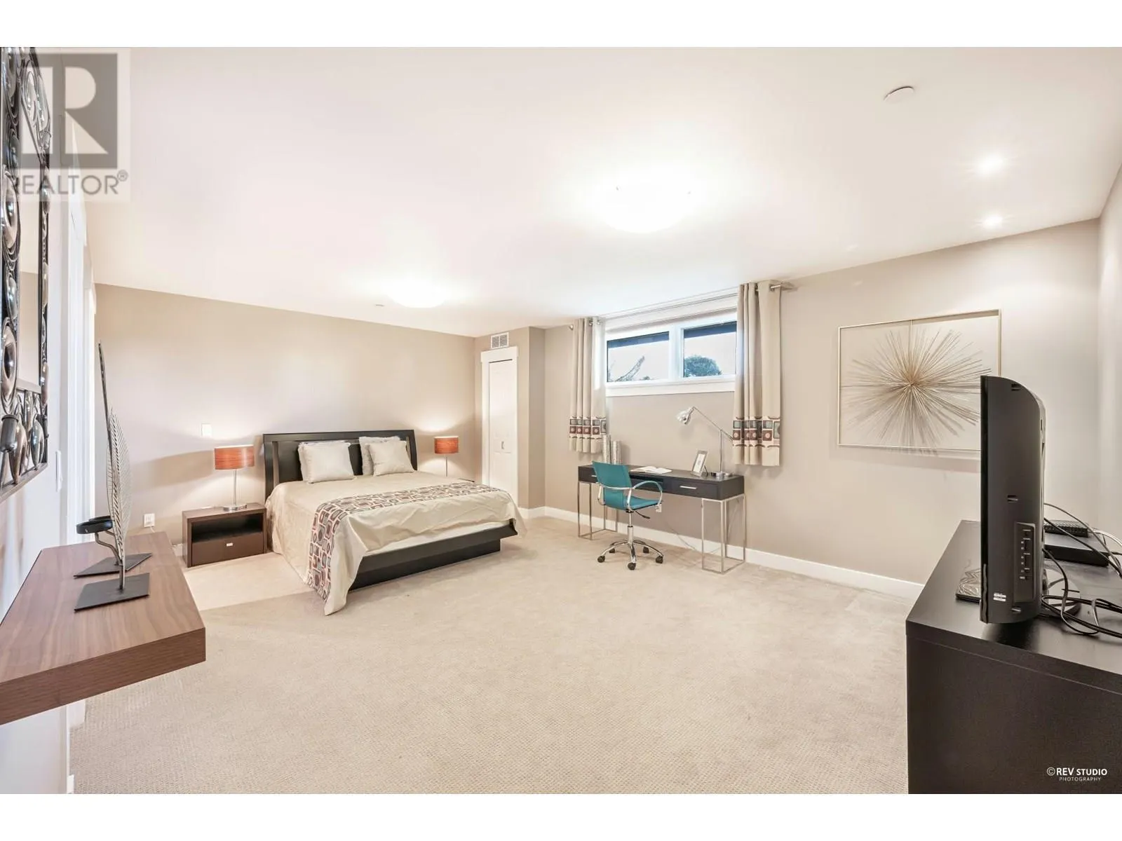 1113 GILSTON ROAD