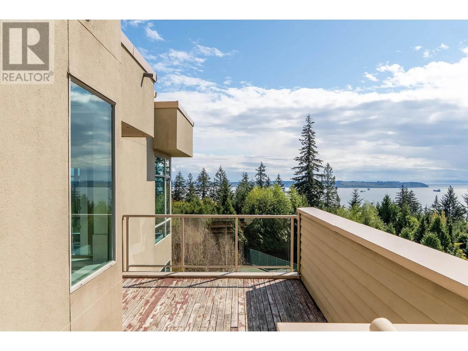 3112 DEER RIDGE DRIVE