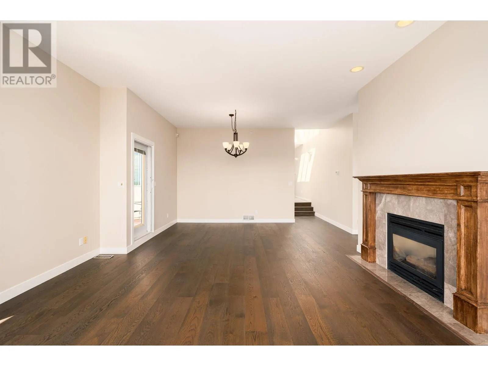 3112 DEER RIDGE DRIVE