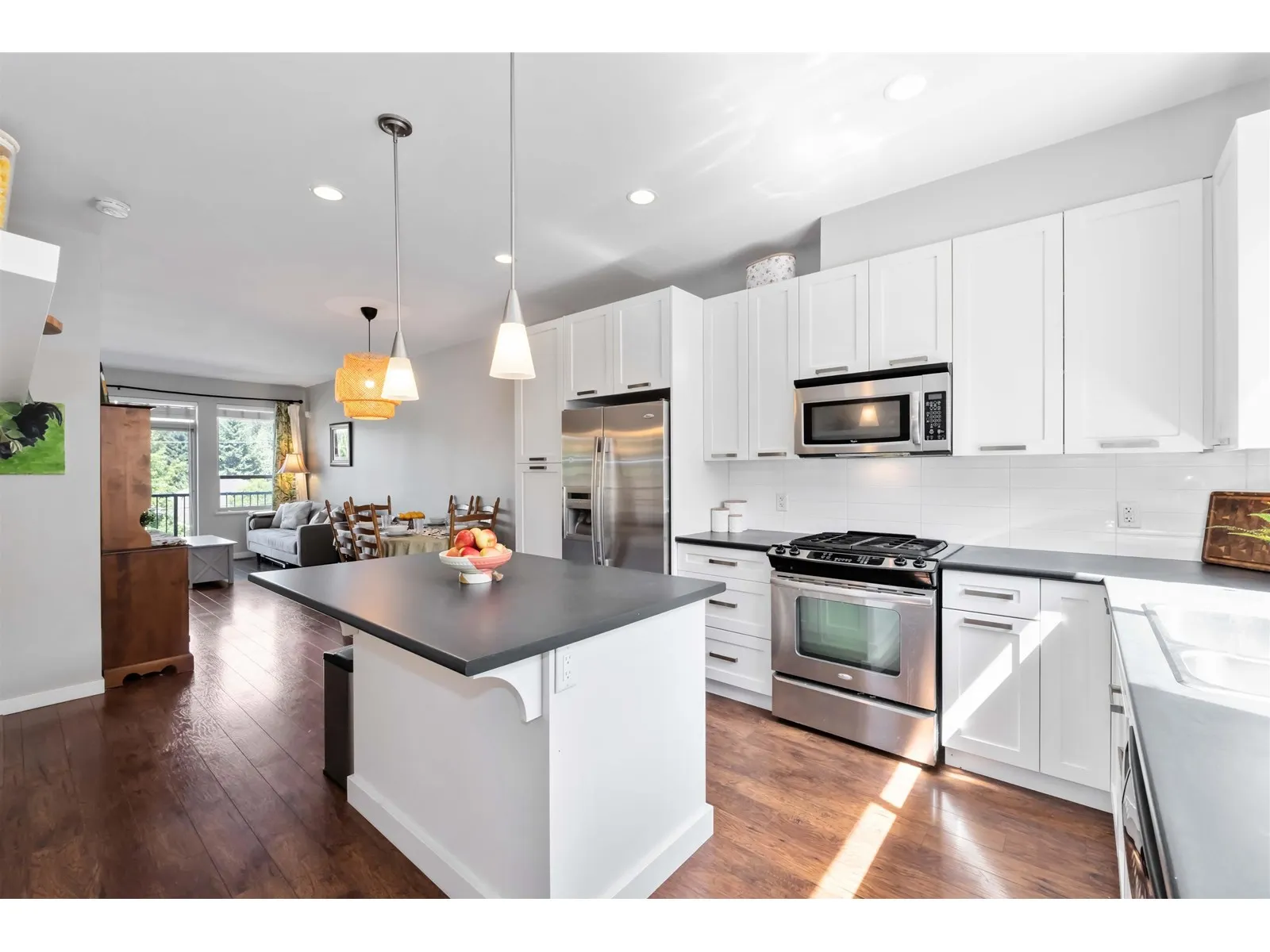 76 34248 KING ROAD
