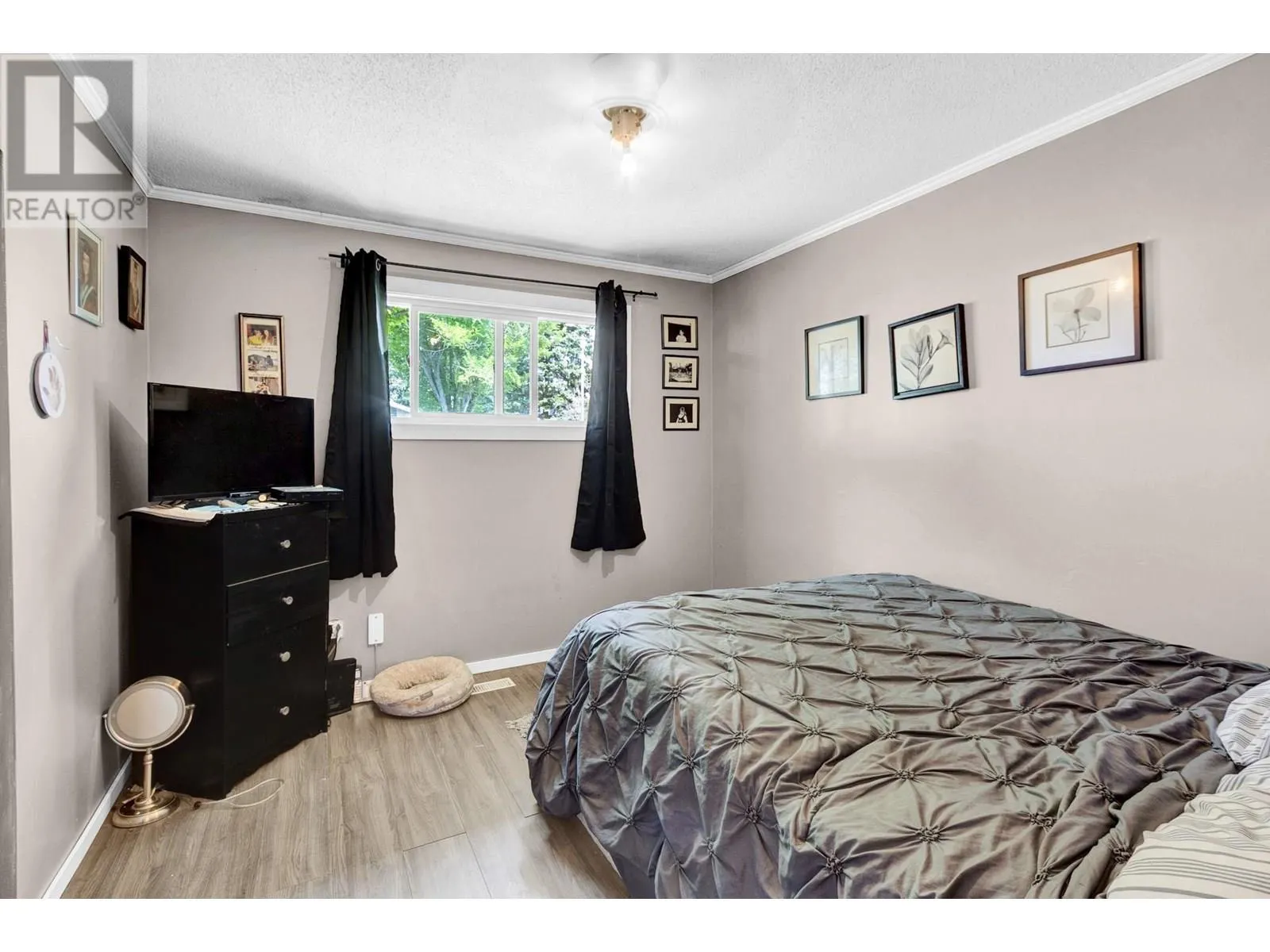 169 AITKEN CRESCENT