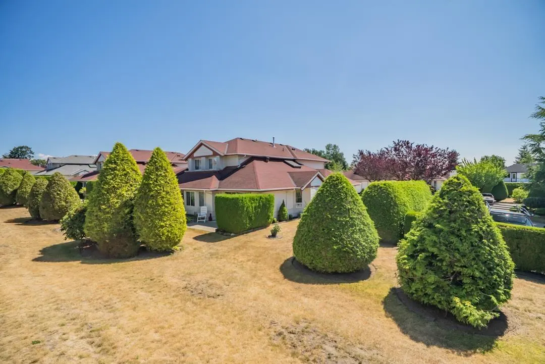 70 31406 UPPER MACLURE ROAD