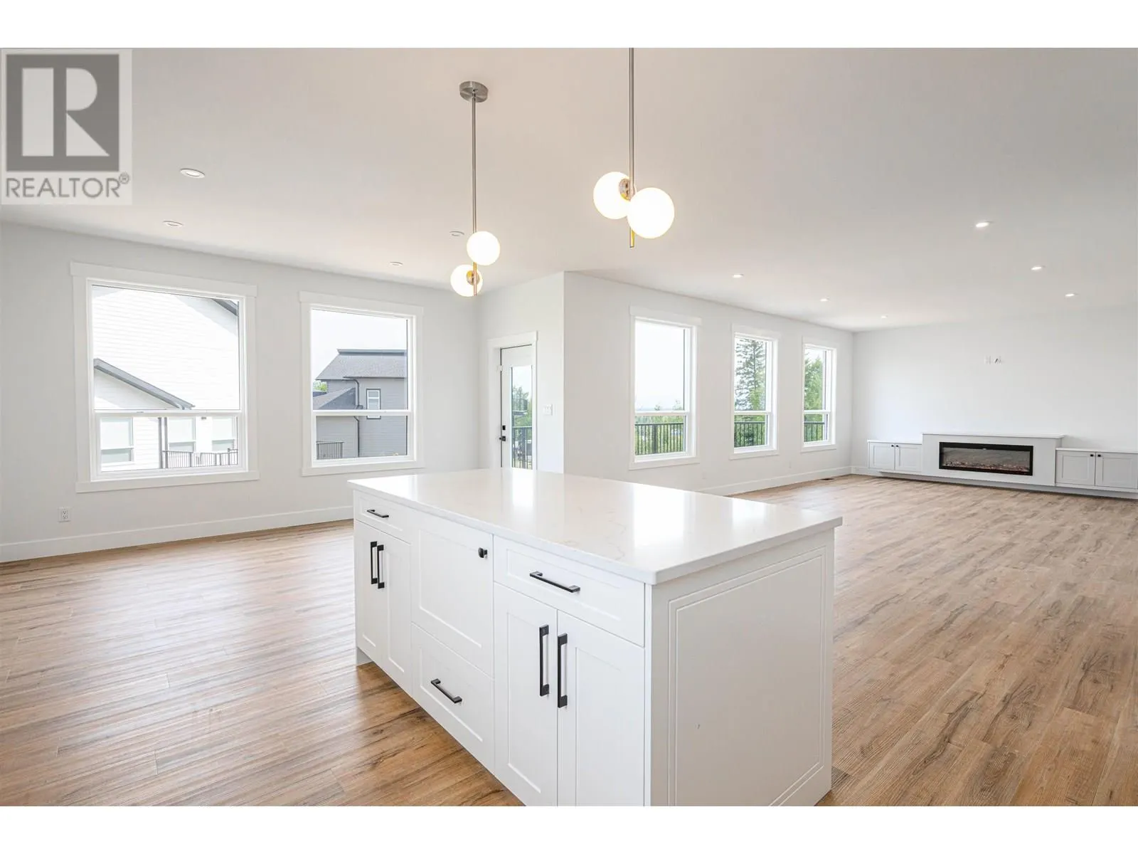 1125 MONTEITH COURT