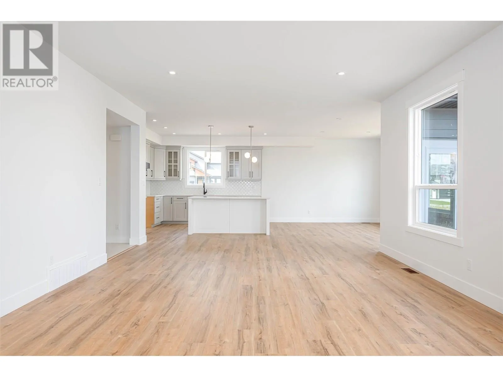 1125 MONTEITH COURT