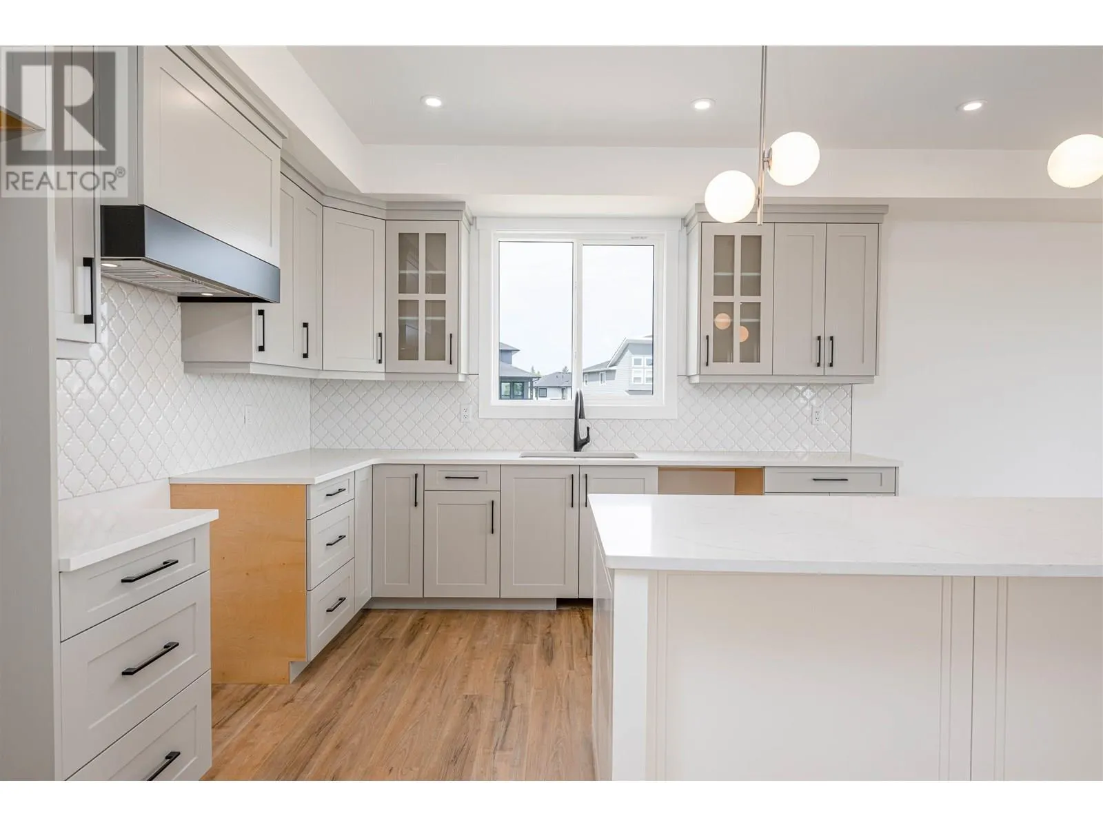 1125 MONTEITH COURT