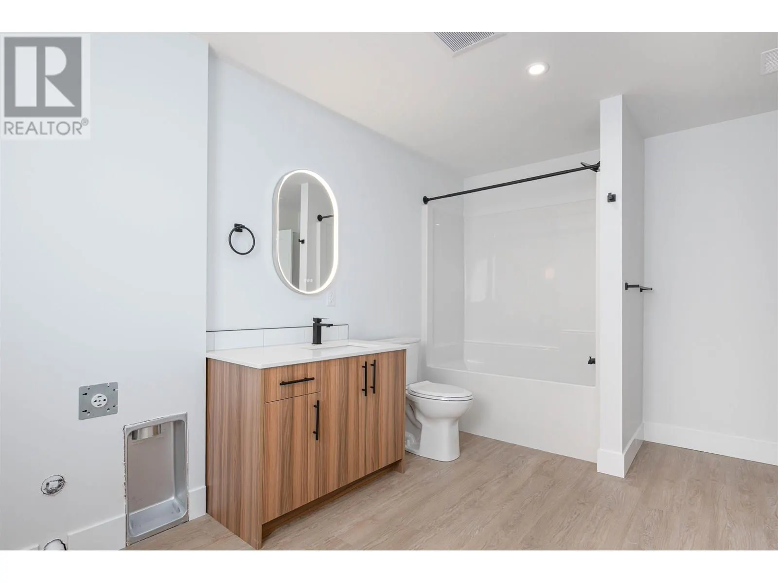 1125 MONTEITH COURT