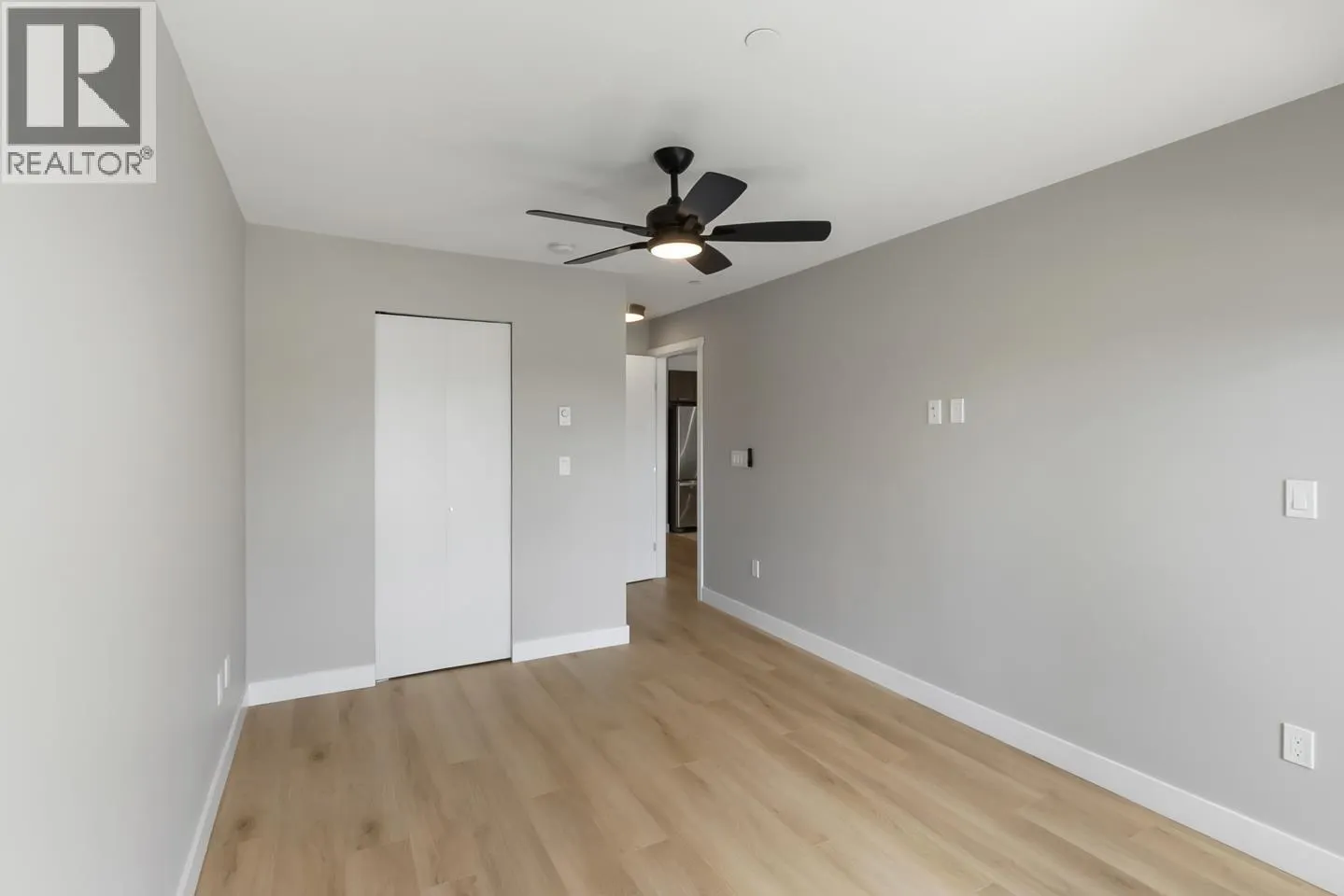 209 22562 121 AVENUE