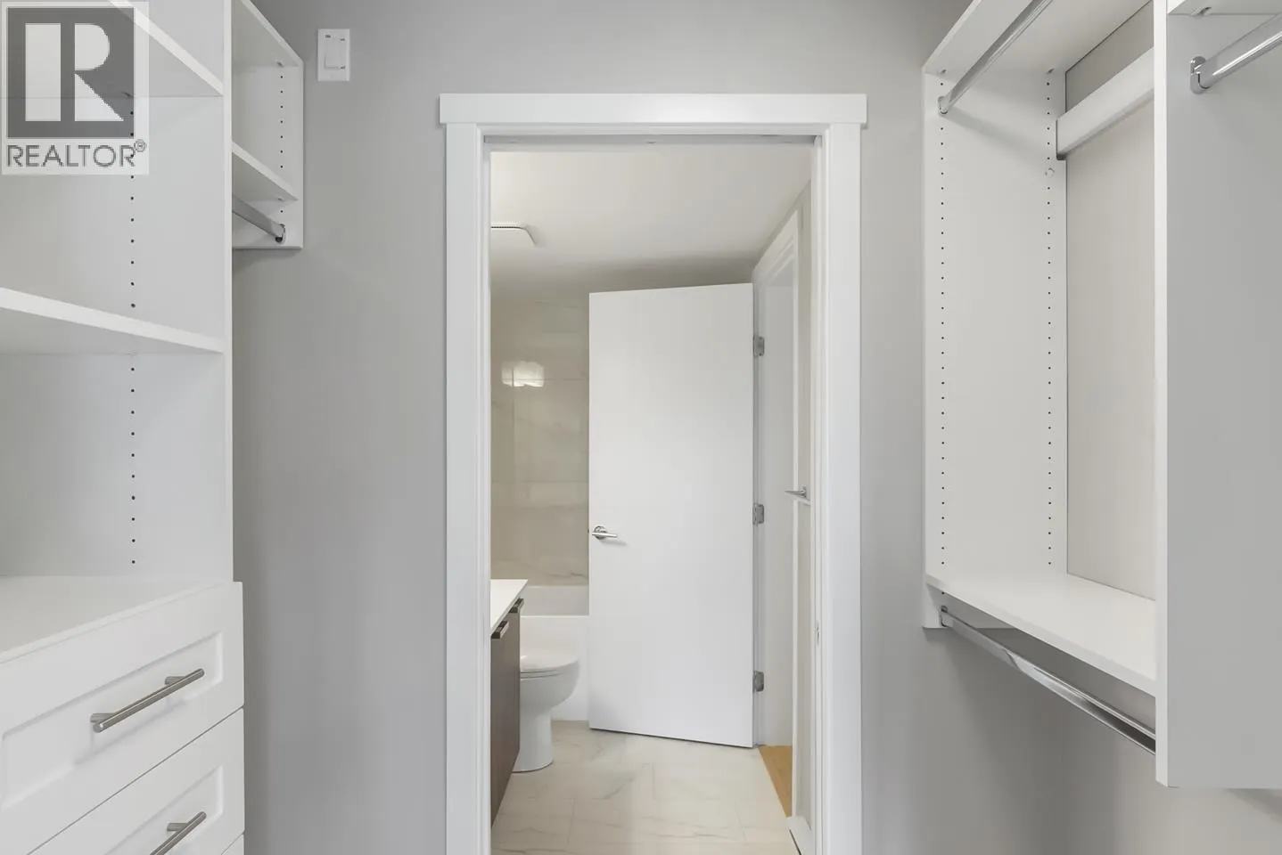 209 22562 121 AVENUE
